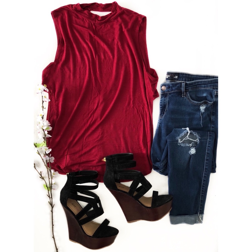Open-back Slit-side Tank Top